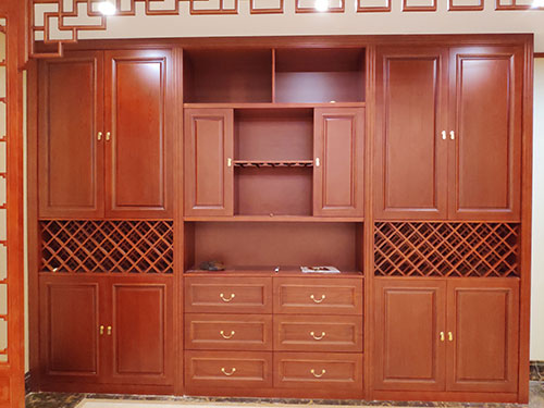 泰州中式家居装修之中式酒柜装修效果图